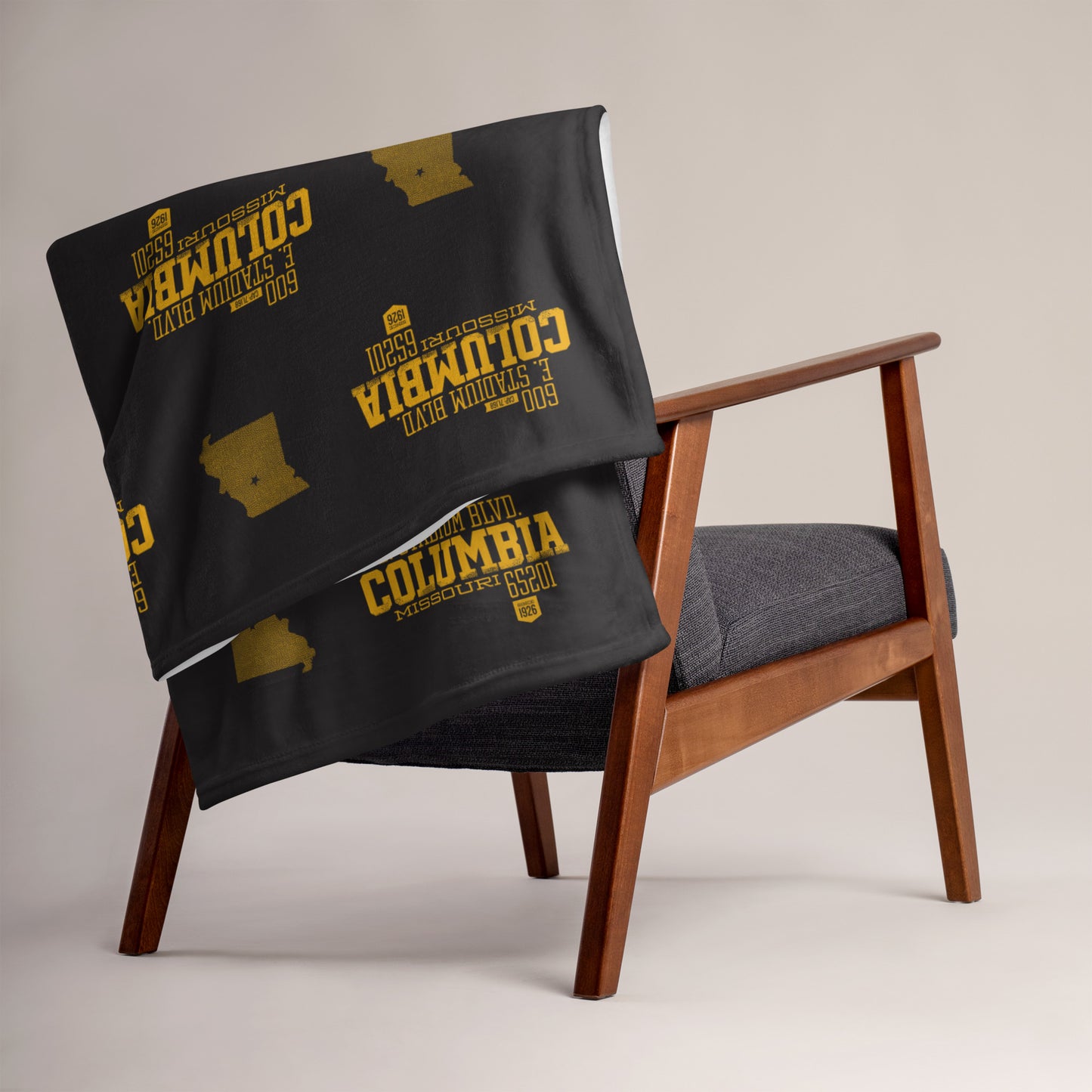Home Turf: Columbia, MO Throw Blanket